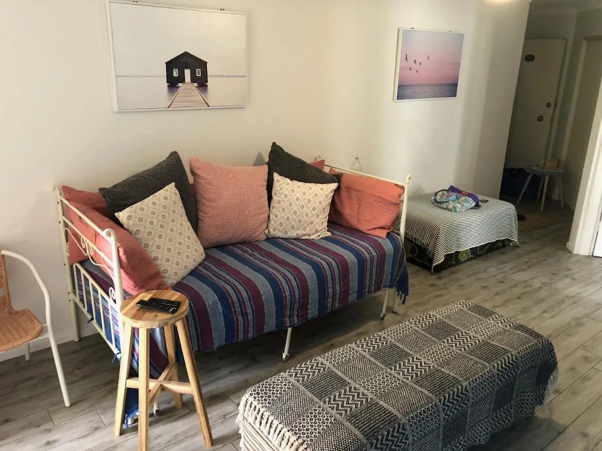 Apartment Surfers Paradise Self Contained 1 Bed Unit Gold Coast